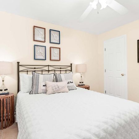 Bowline Bungalow Tybee Island Exterior photo